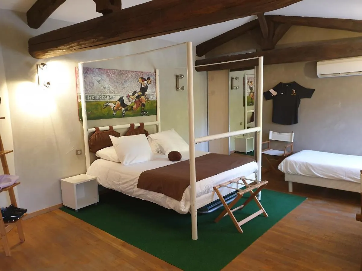 Logis Domaine De Peyrolade Bed and Breakfast Daux Γαλλία